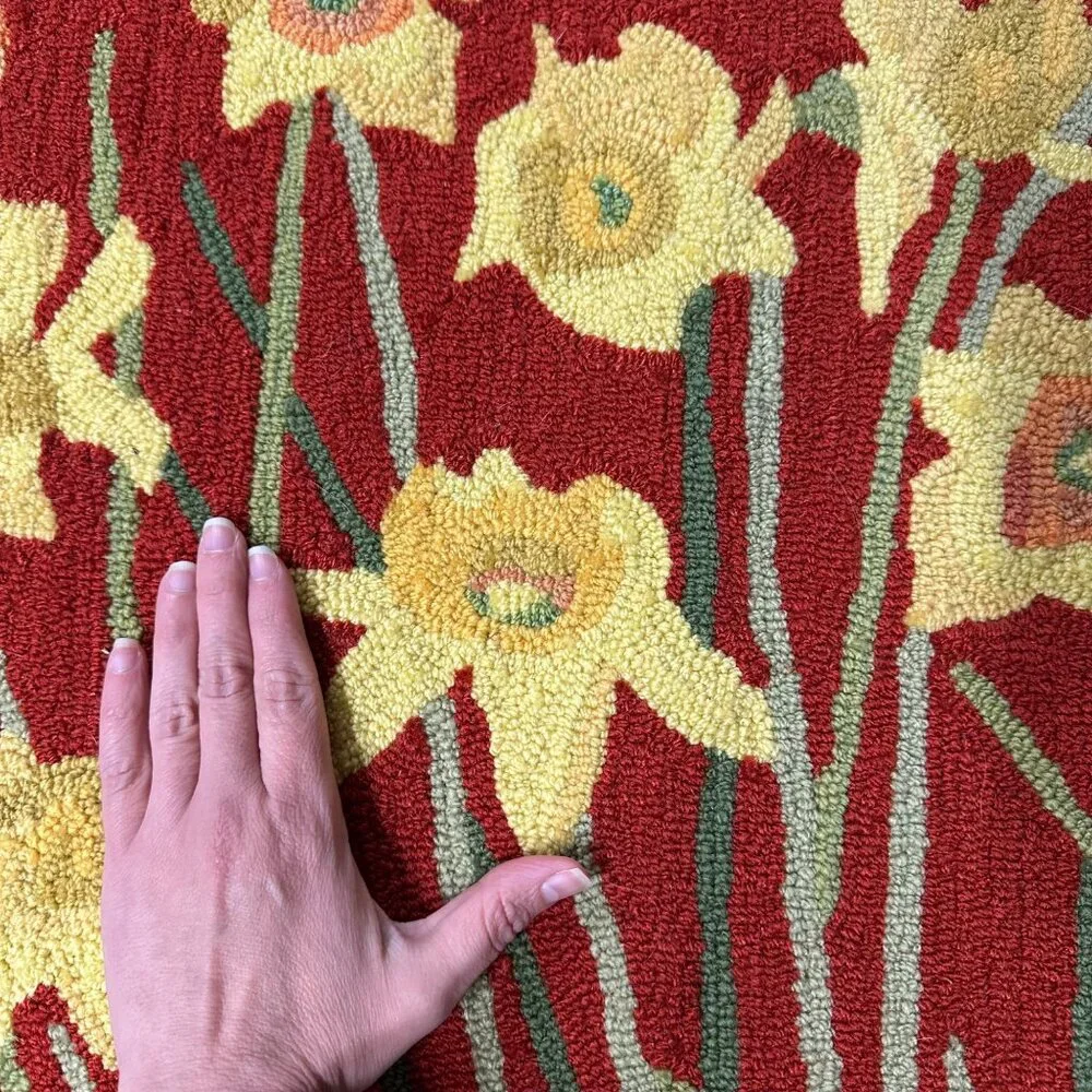 Indoor Outdoor Rug Liora Manne Frontporch Daffodil Red Hand Tufted 20x30 Floral